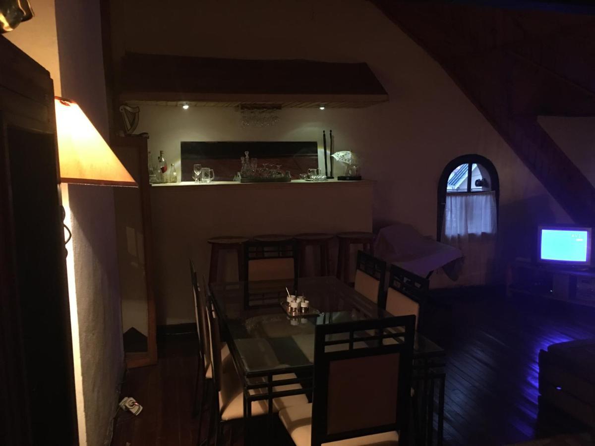 Le Fumoir Guest House Chambre Double Антананариву Экстерьер фото